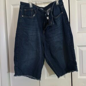Women Bermuda shorts